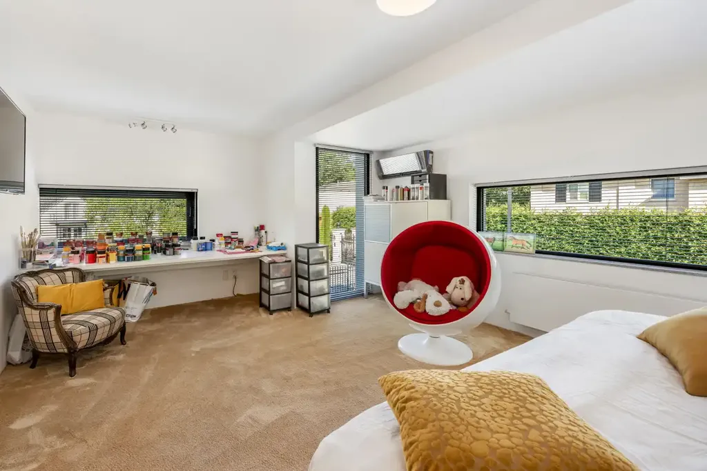 Chambres - Villa Luxueuse avec Piscine Intérieure à Lanaken