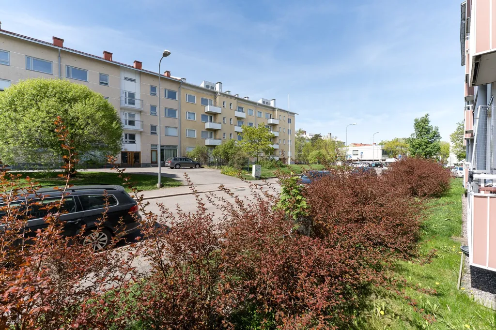 Exterior - Apartment with Balcony in Vallila