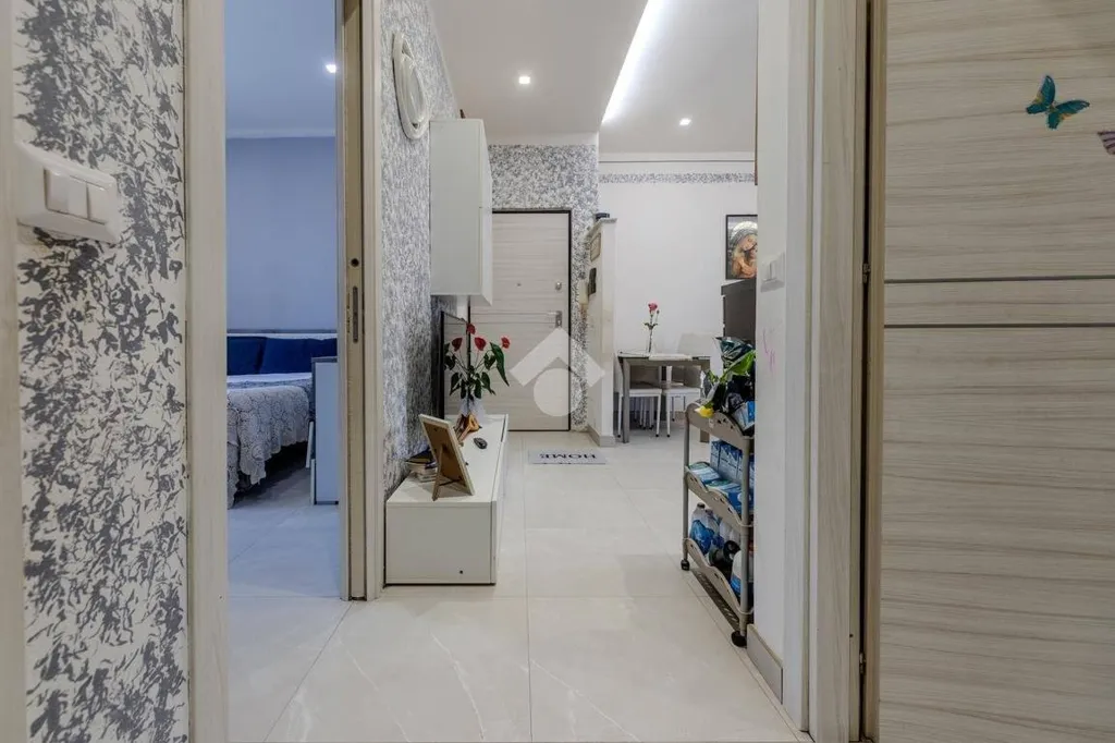 Esik - Rear-Facing Apartment with Balcony in Saluzzo