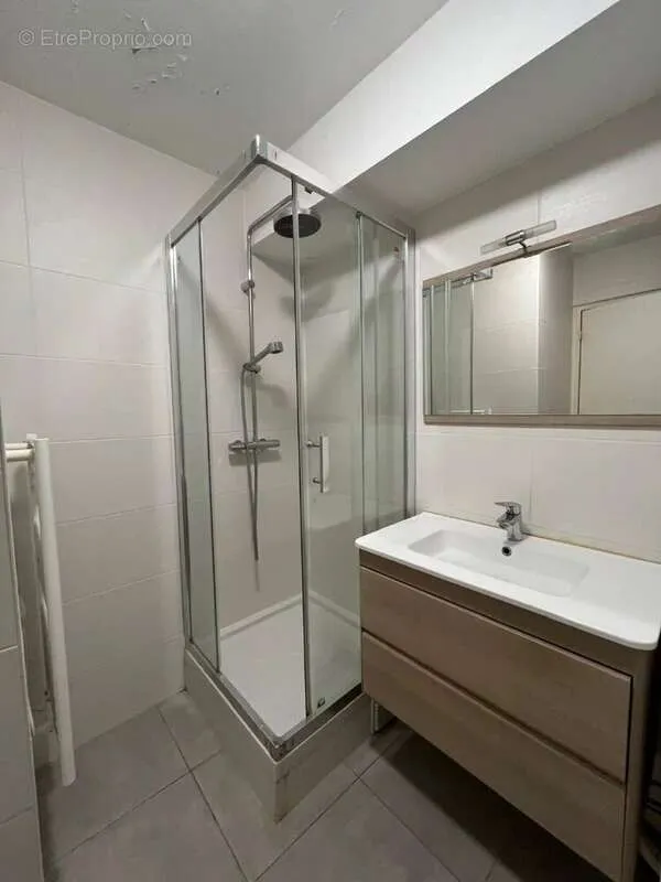 Appartement 2 pièces à Paris-11e