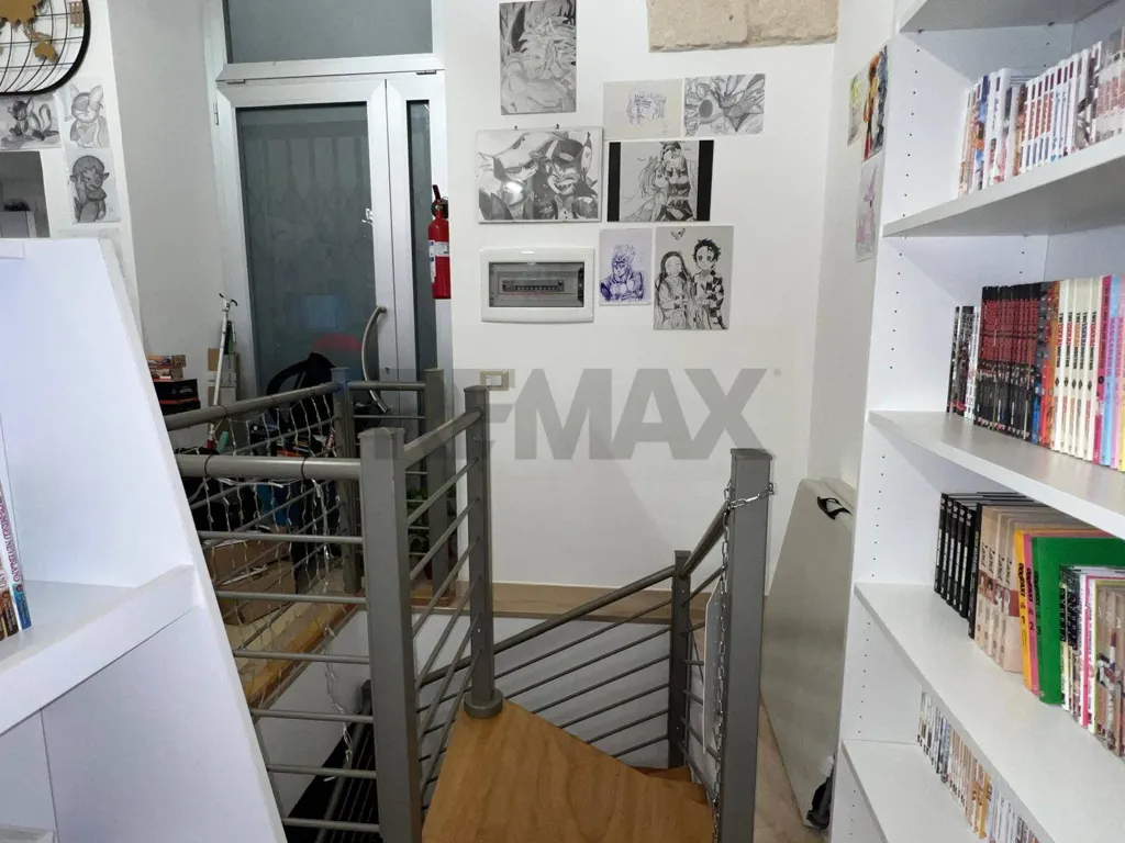 Bureau - Commercial Space with Historic Charm in Monopoli