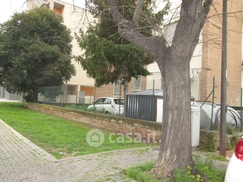 Giardino - Appartamento con due balconi nel centro di Pescara