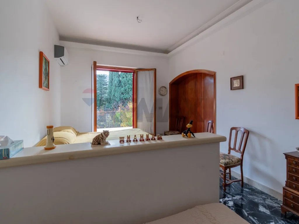 Chambres - Villa Portion with 360° Views in Villagrazia