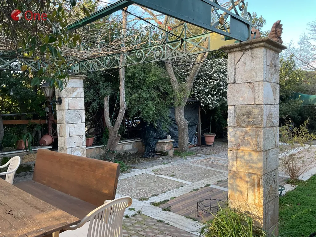 Aed - Maisonette with Garden in Markopoulo Oropou