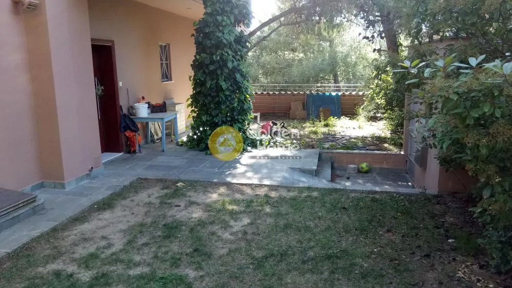 Jardin - Maison 4 pièces à GR