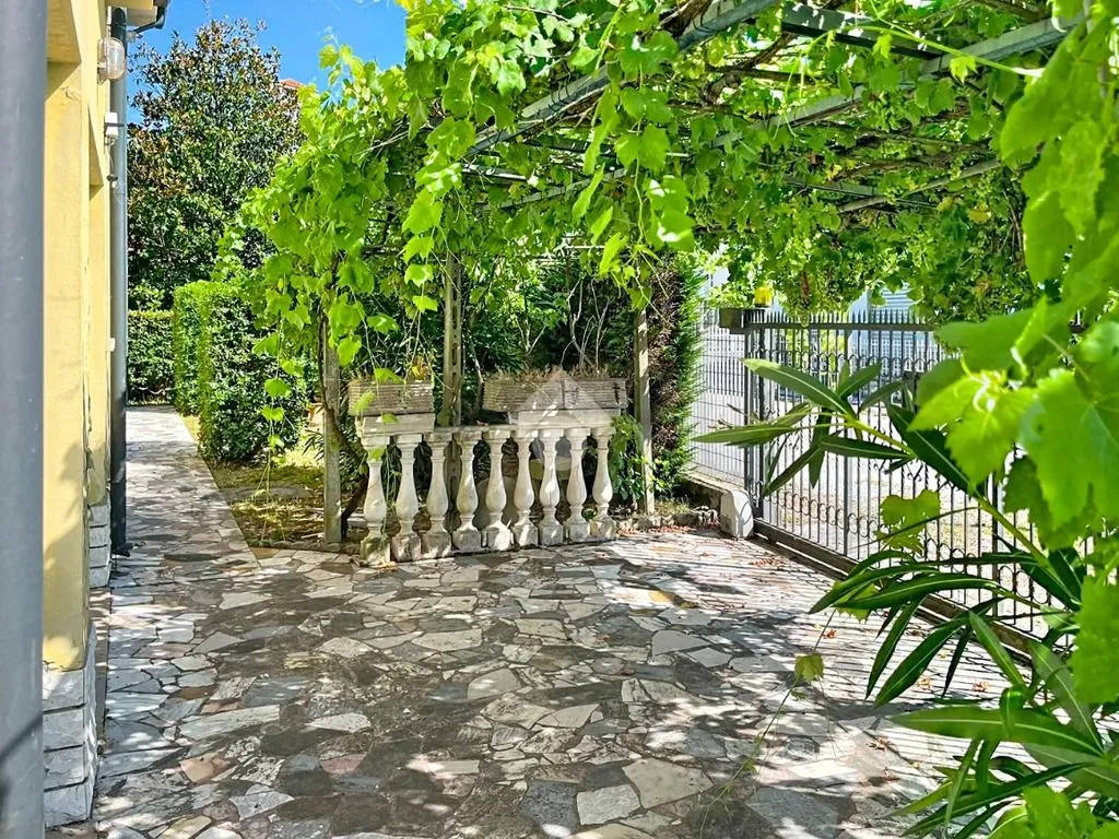 Terrasse - Duplex Villa with Garden in Madonna dell'Acqua
