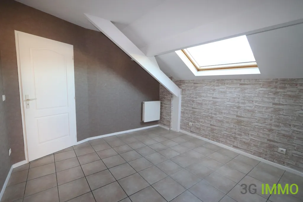 Toad - T5 Apartment with Terrace in Clouange