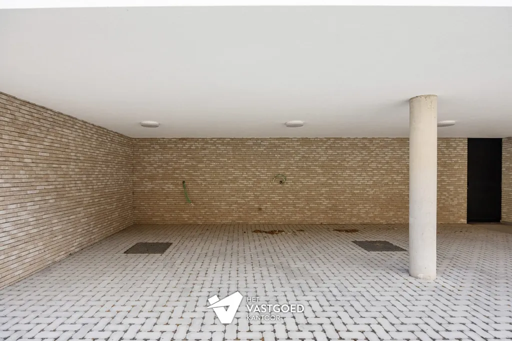 Garaaž - Newly Built 2-Bedroom Apartment in Ham