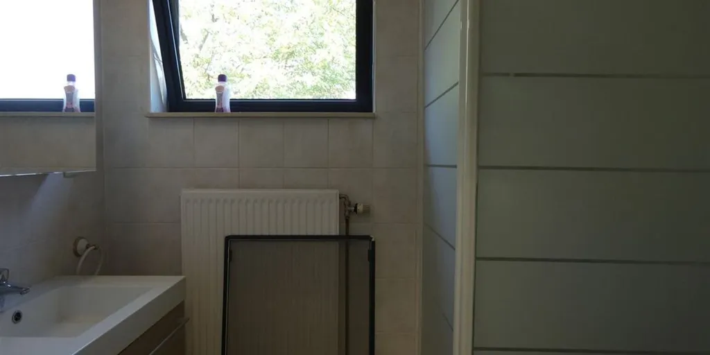 Bagni - Apartment with Private Parking in Herentals