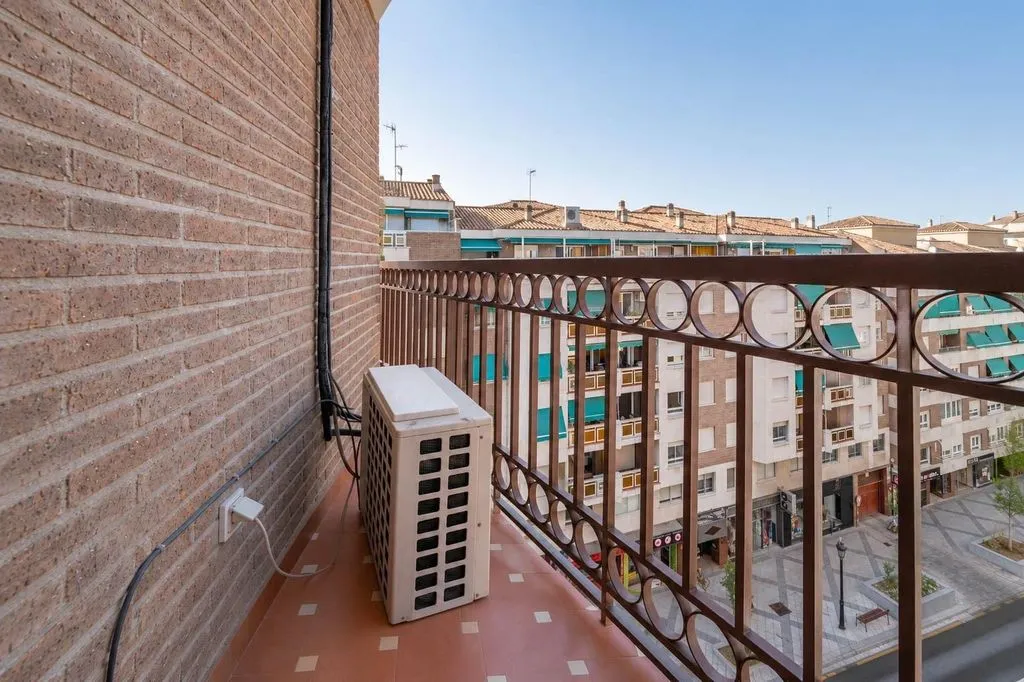 Rõdu - Luxury Flat with Balcony in Gran Capitán, Granada