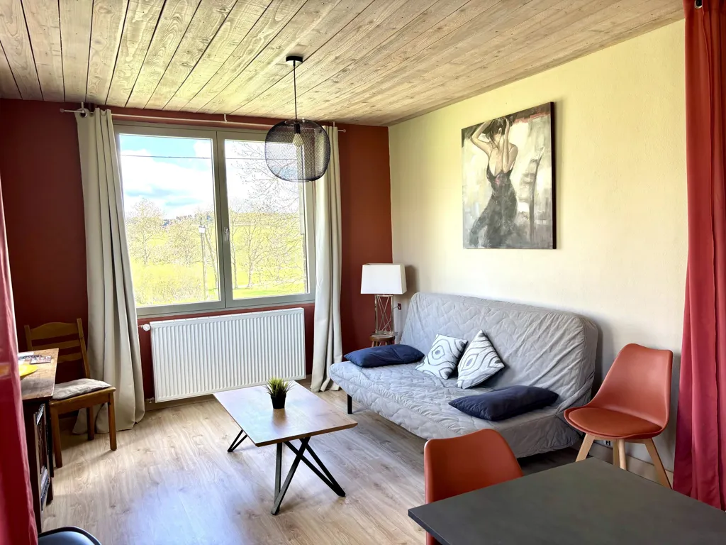 Elutuba - Holiday Cottages with Pool in Haute-Loire