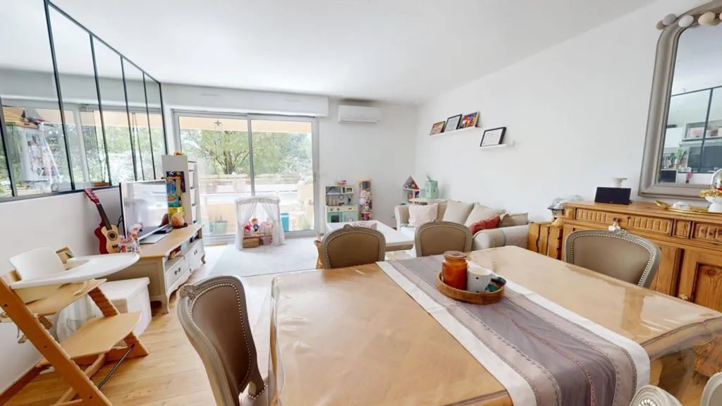 3-toaline korter asukohas Montpellier