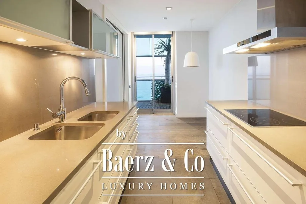 Cucina - Seafront Flat with Terrace in Barcelona