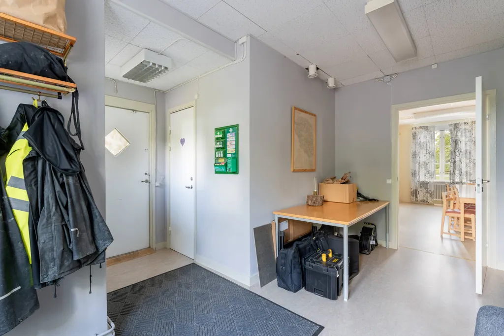 Esik - Characterful House with Lift in Gnesta