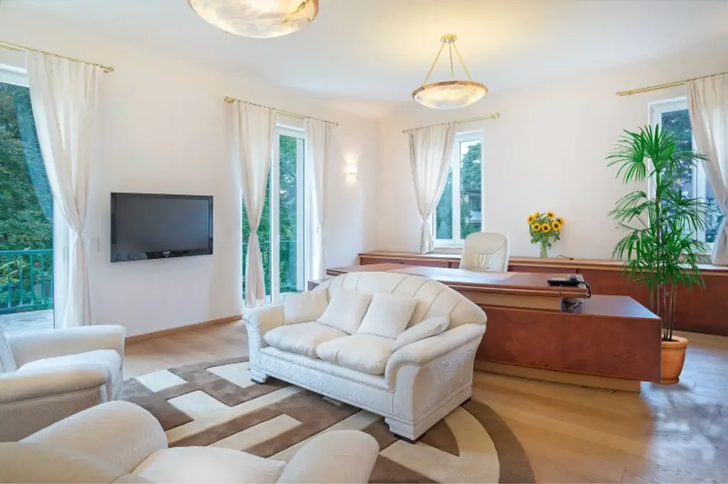 Soggiorno - Furnished Villa with Garden View in Althietzing