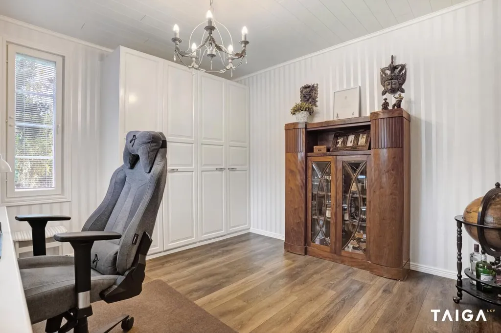 Kabinet - Modern Detached House with Jacuzzi in Rovaniemi