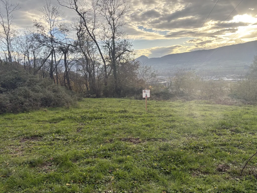 Giardino - Viabilised Plot with Forest View in Voglans