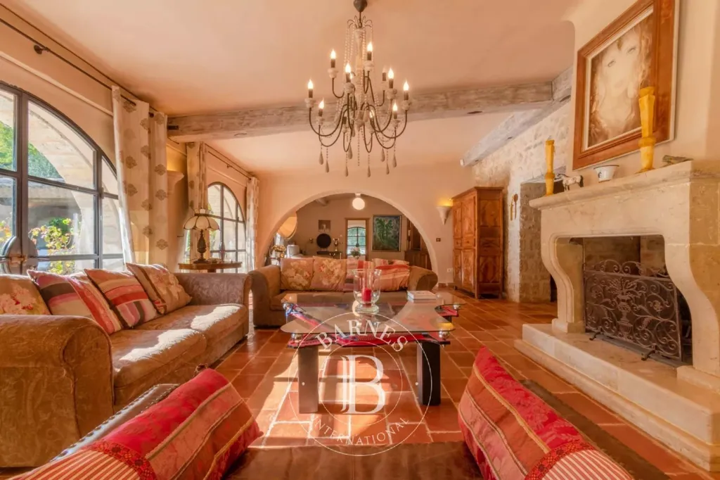 Living Room - 14-room house in Roquefort-les-Pins