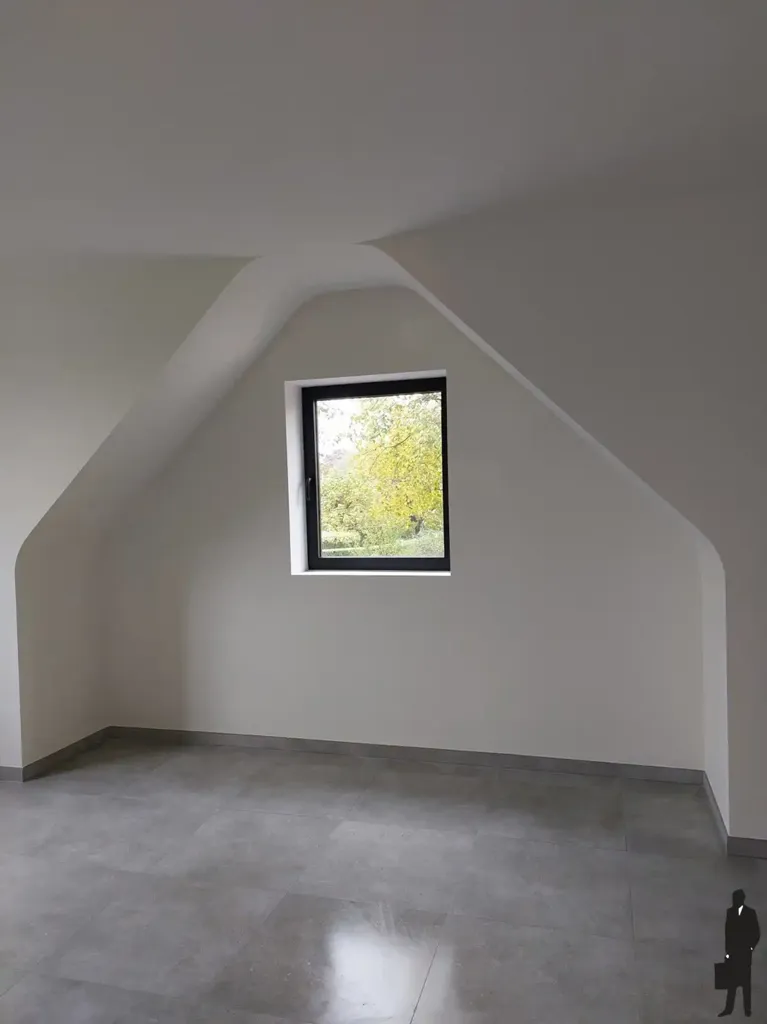 Pièces - Maison Énergétique avec Terrasse et 3 Chambres