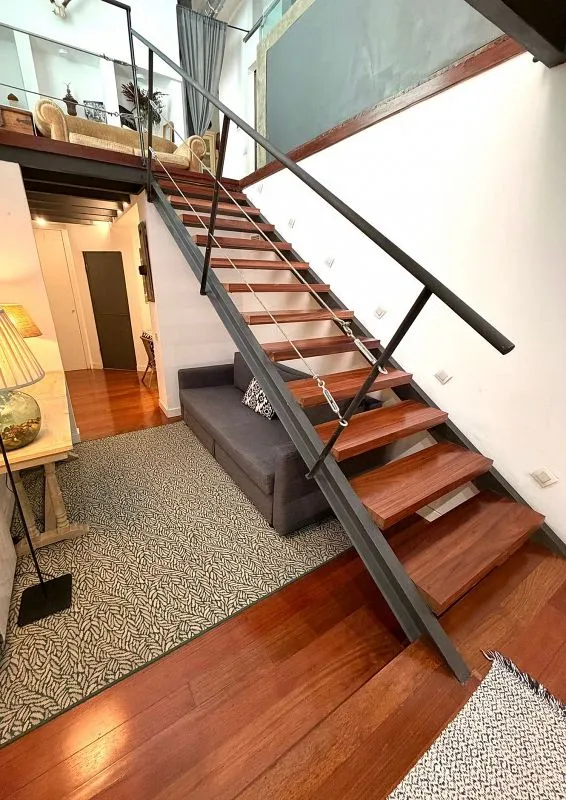 Pièces - Loft Duplex with Balcony in Malasaña