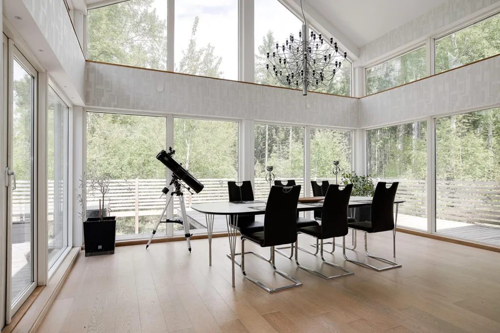 Sala da pranzo - One-Storey Villa with Garden in Tolg