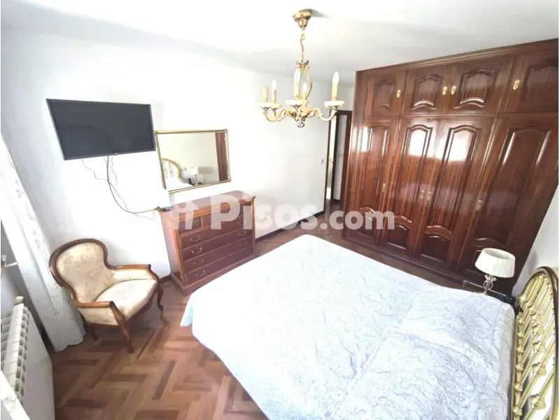 Magamistoad - Penthouse Chalet with Garage in Vila