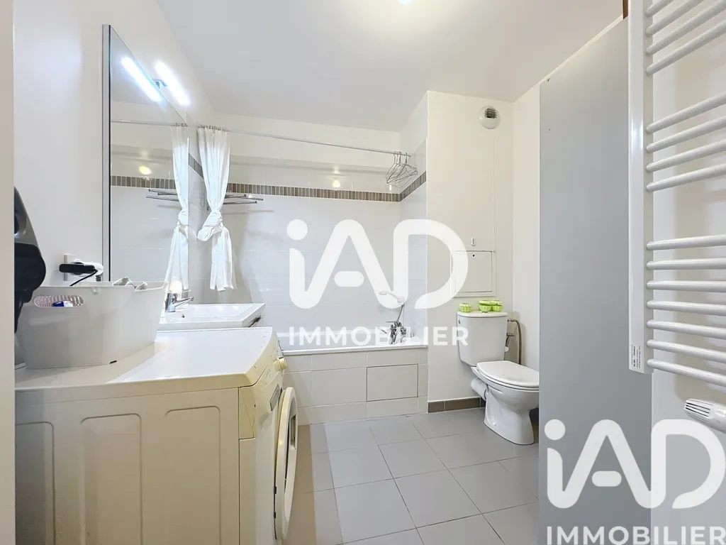 Salles de bain - Duplex 5 Pièces avec Terrasse à Neuilly-sur-Marne