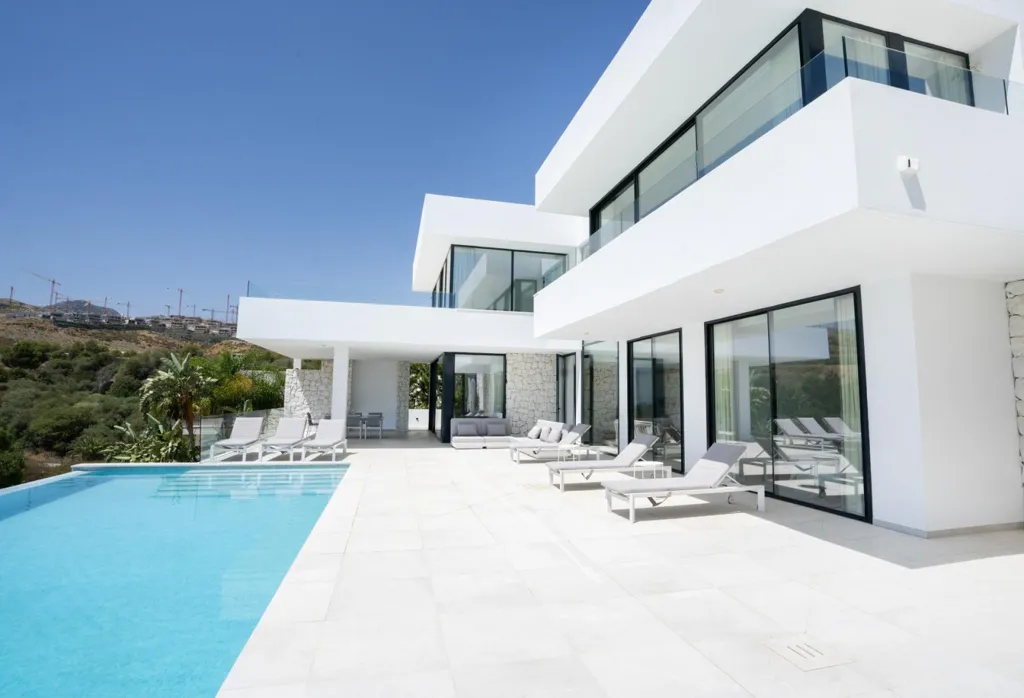 Piscine - Villa with Sea Views in Benahavís