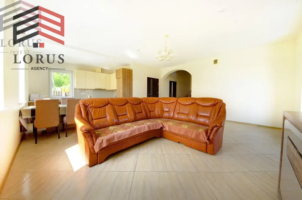 Séjour - Modernised House with Terrace in Valuose