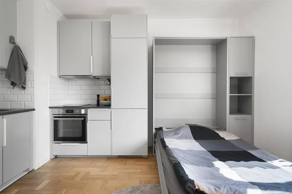Chambres - 1st Floor Apartment with Balcony in Uppsala