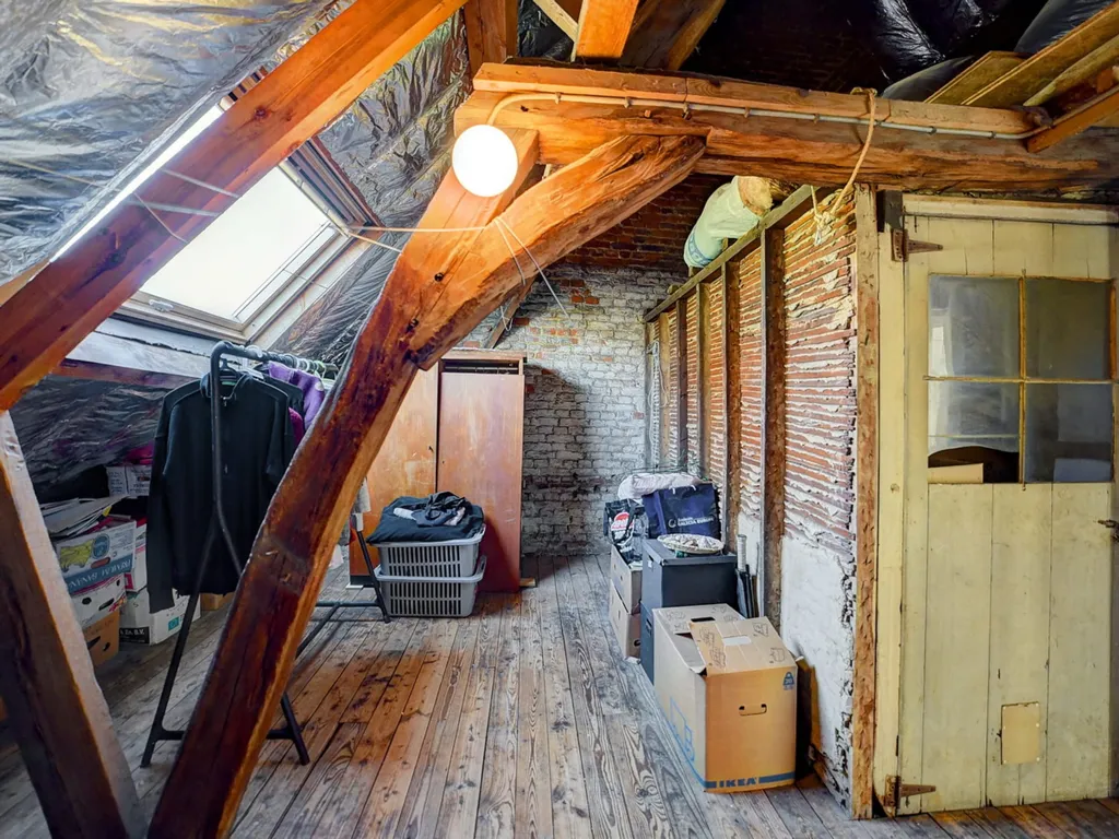 Pièces - Maison Semi-ouverte avec Jardin à Overijse