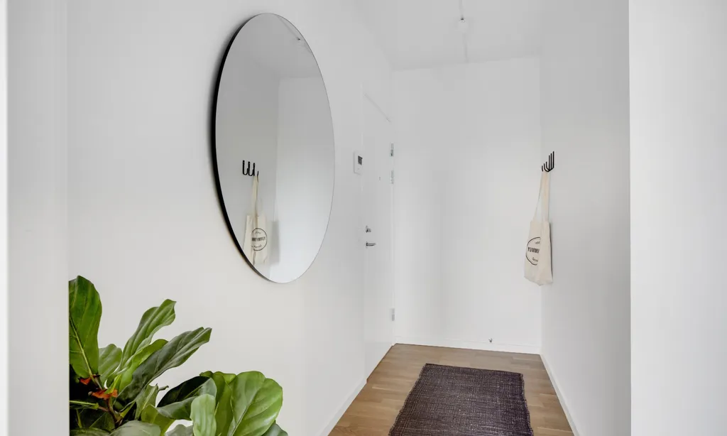 Ingresso - 2-Bedroom Flat with Modern Kitchen in Hedehusene