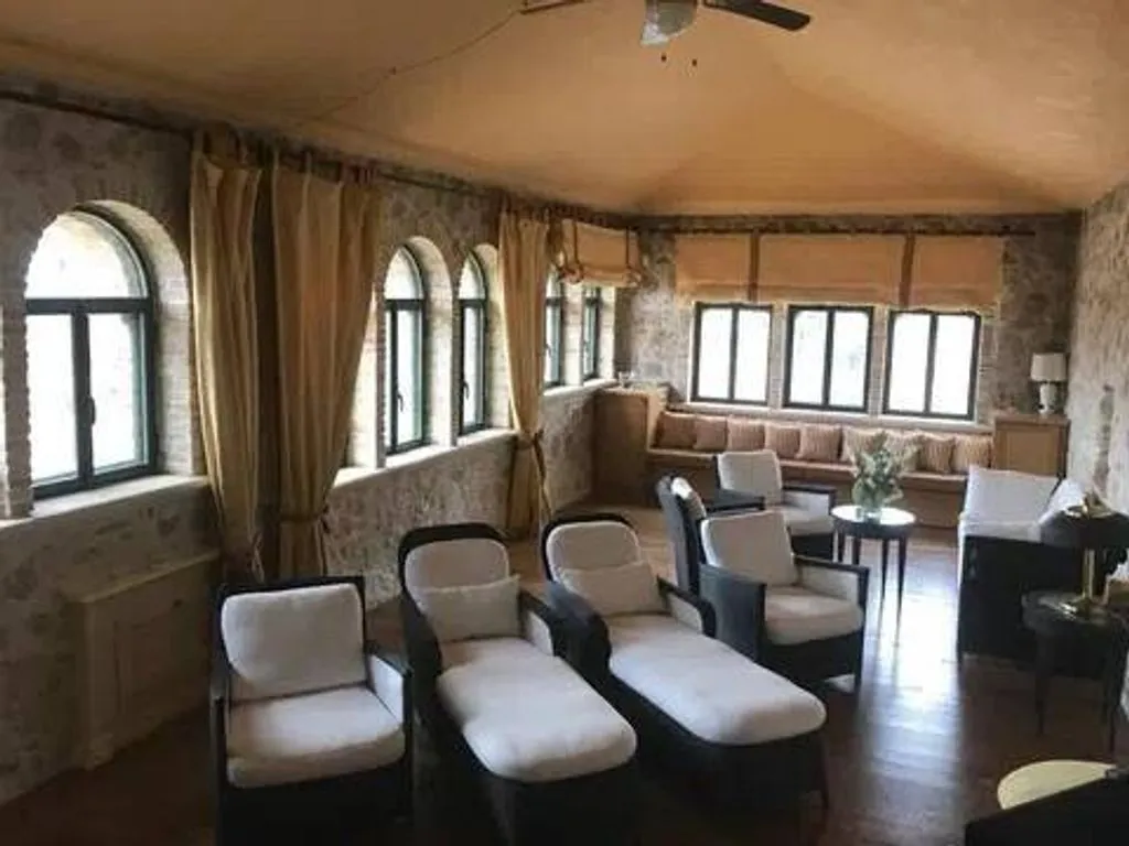 Elutuba - Luxury Villa with Pool in Lecce nei Marsi