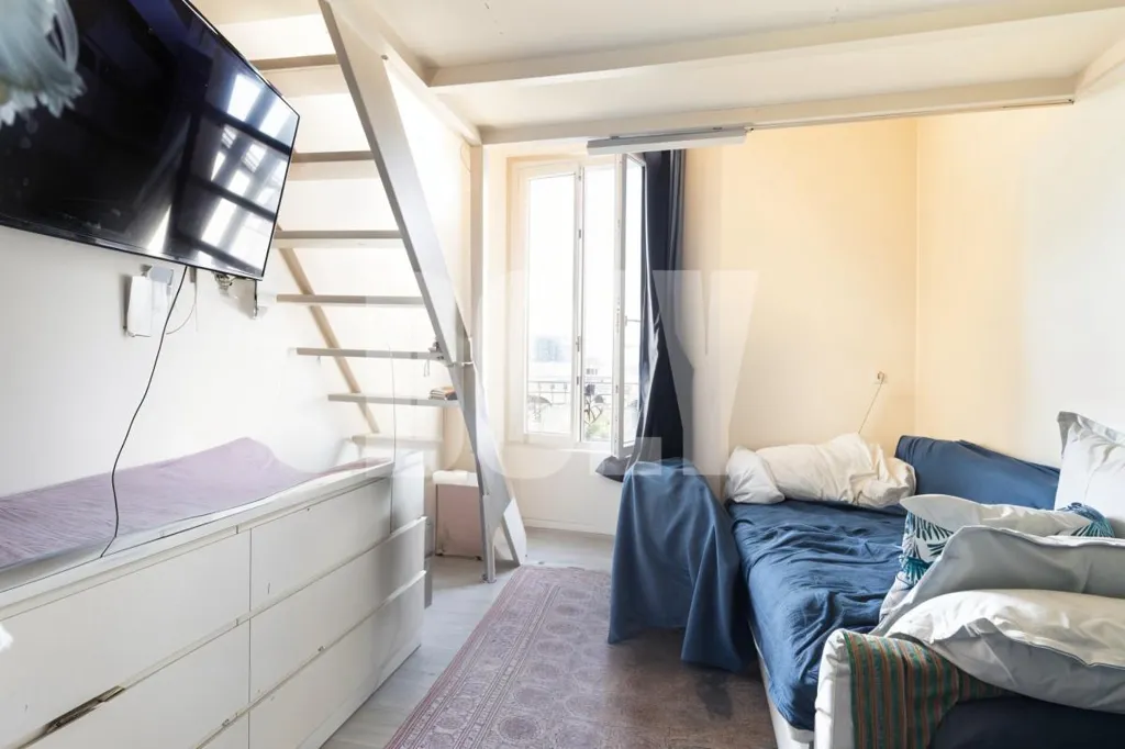 Magamistoad - Studio with Mezzanine in Les Lilas