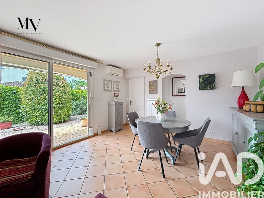 Salle à manger - Maison avec Piscine et Terrasse à Bandol