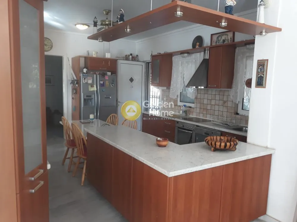 Cuisine - Villa with Sea View in Koropi