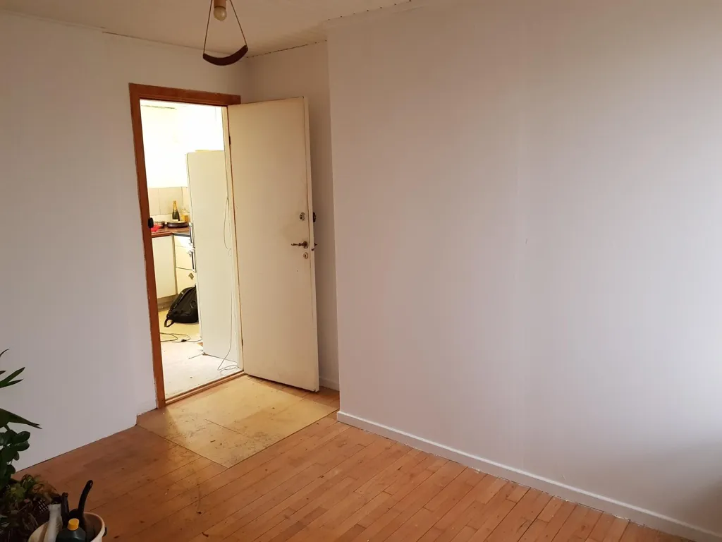 Rooms - Studio Flat with Shared Facilities near Jyllingevej Station
