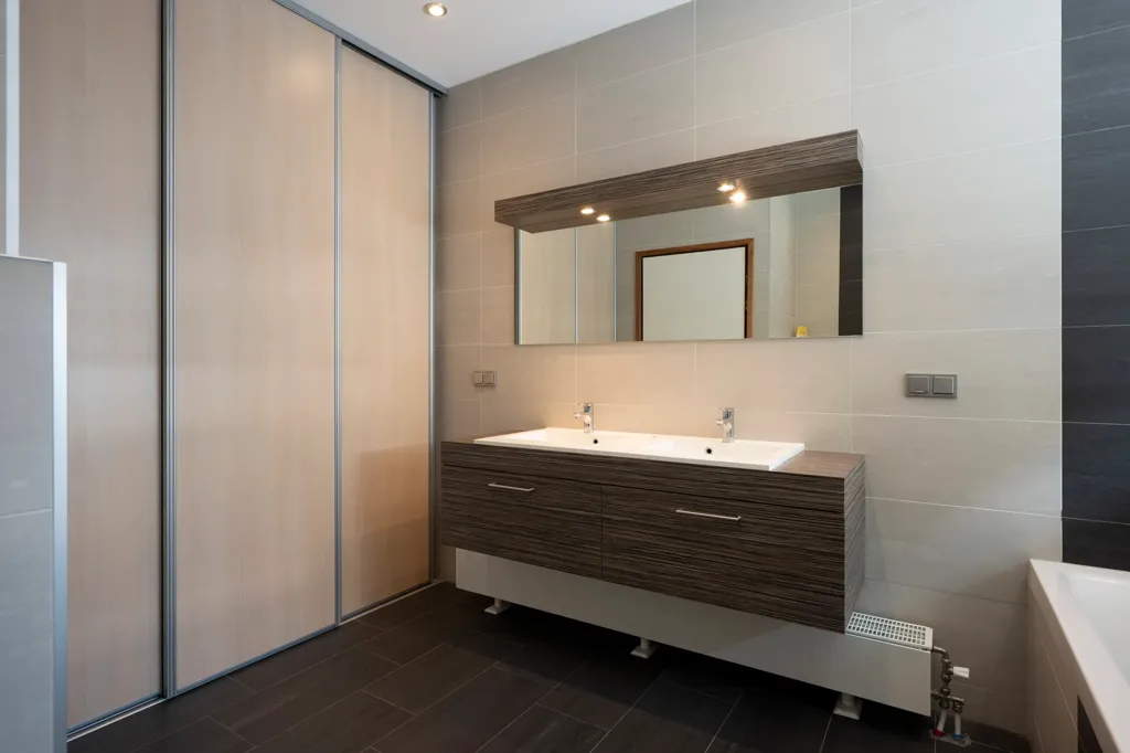 Salles de bain - Multifunctional House with Field Views in Limbricht