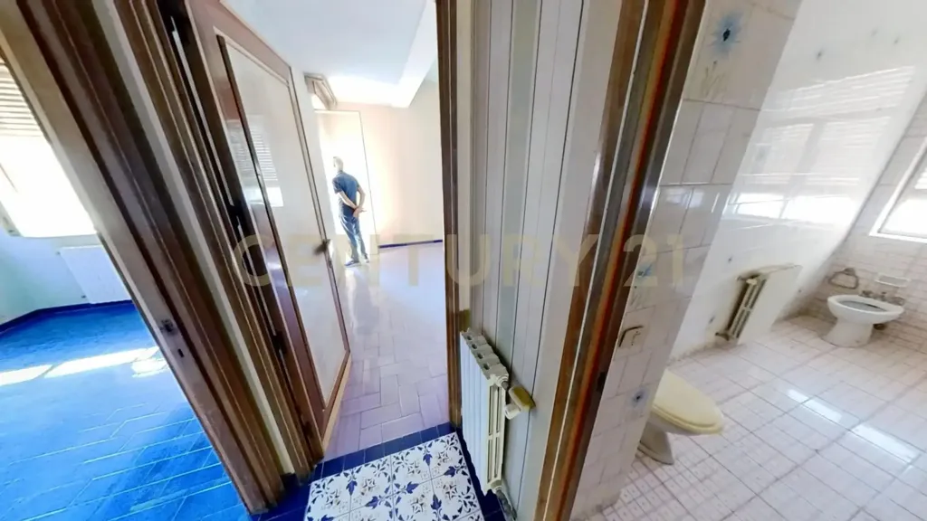 Salles de bain - Historic Apartment with Balcony in Modica
