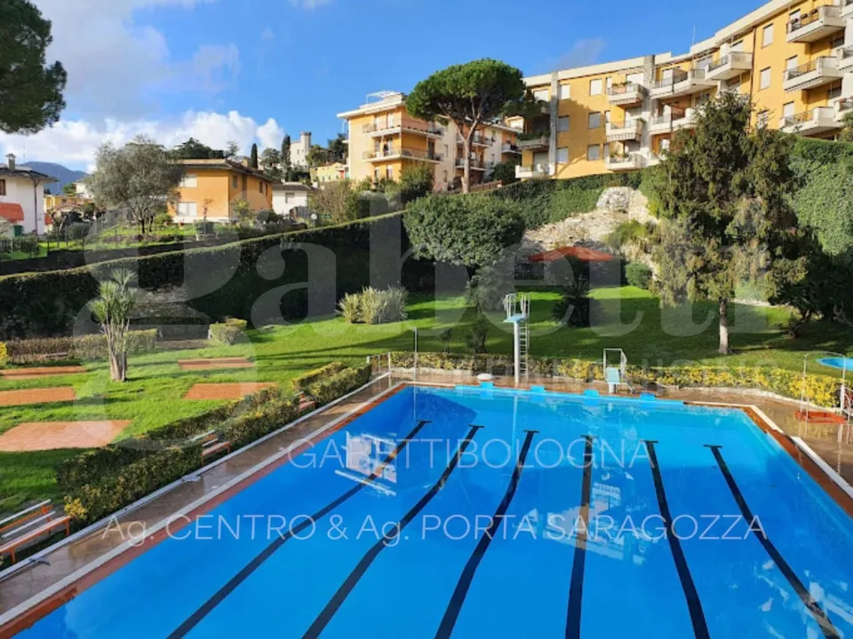 Piscina - Apartment with Sea View in Rapallo