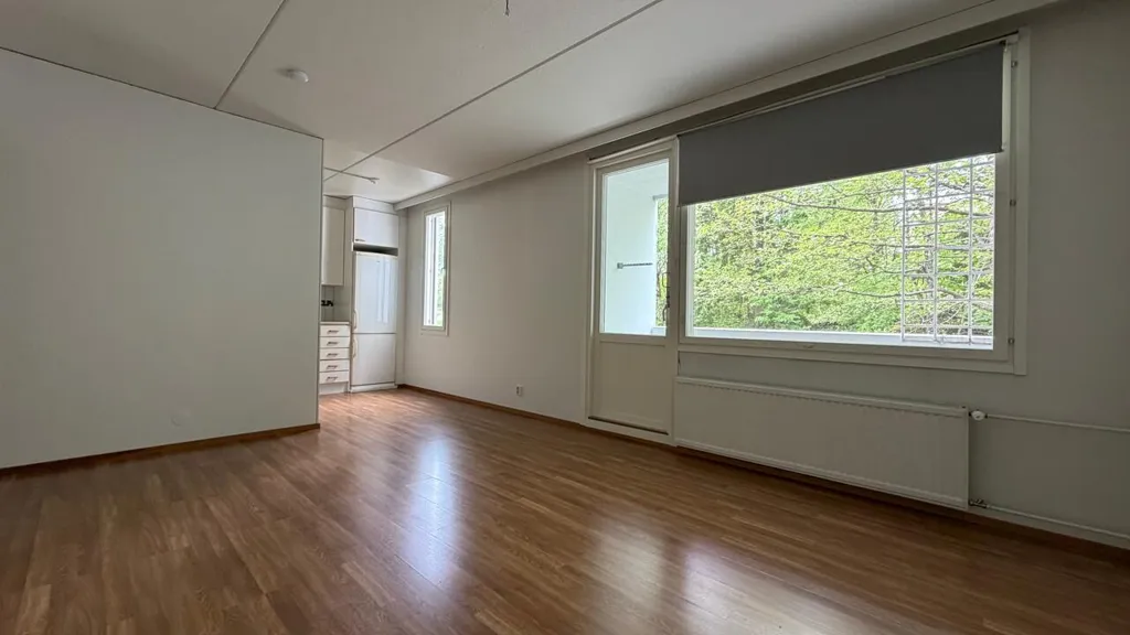 Toad - Spacious Apartment with Balcony in Virkkala, Lohja