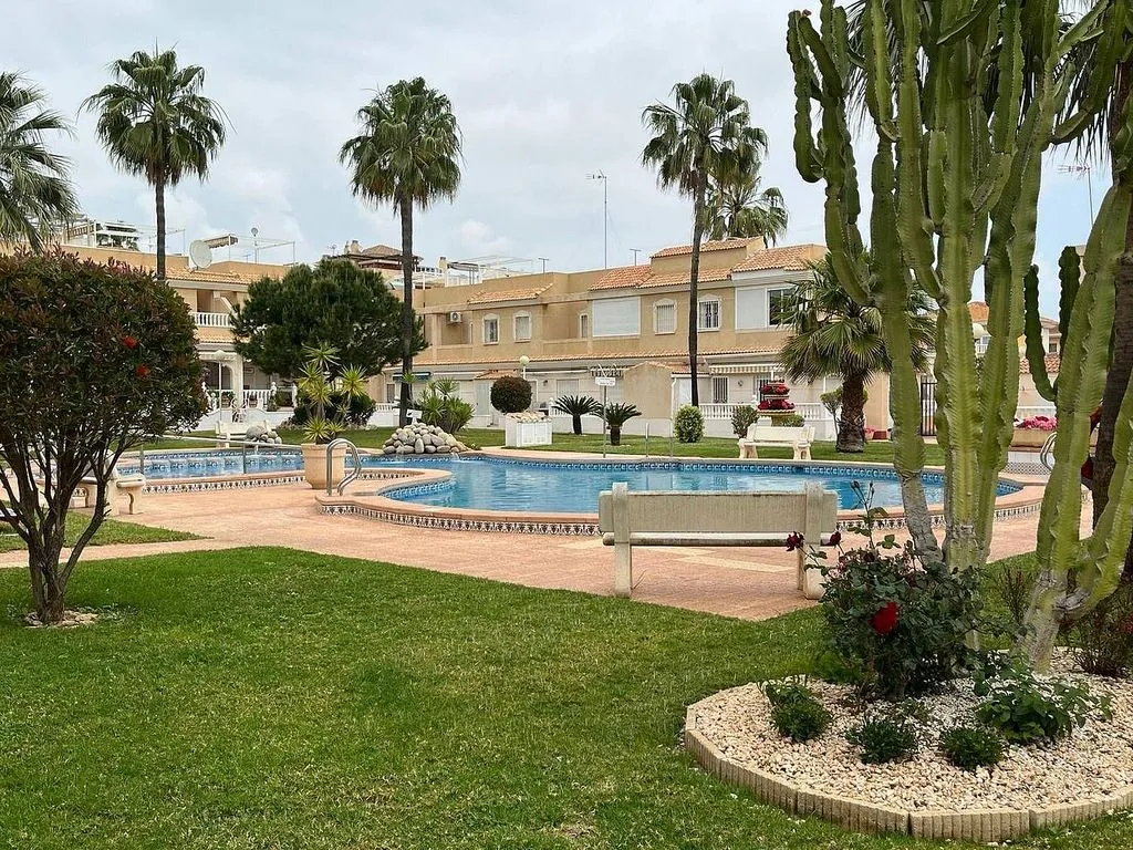 pool_area