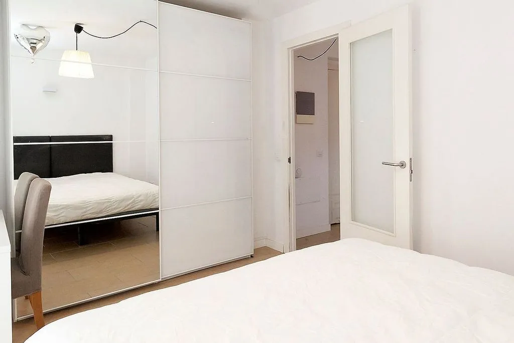 Bedrooms - Duplex with Terrace in La Salut, Barcelona