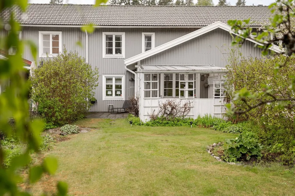 Aed - Apartment with Garden Plot in Sätrabrunn