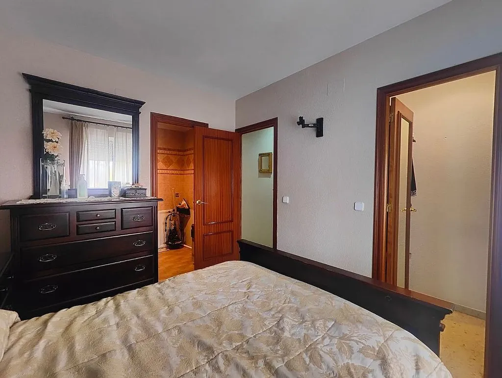 Chambres - Apartment with Balcony in Los Palacios