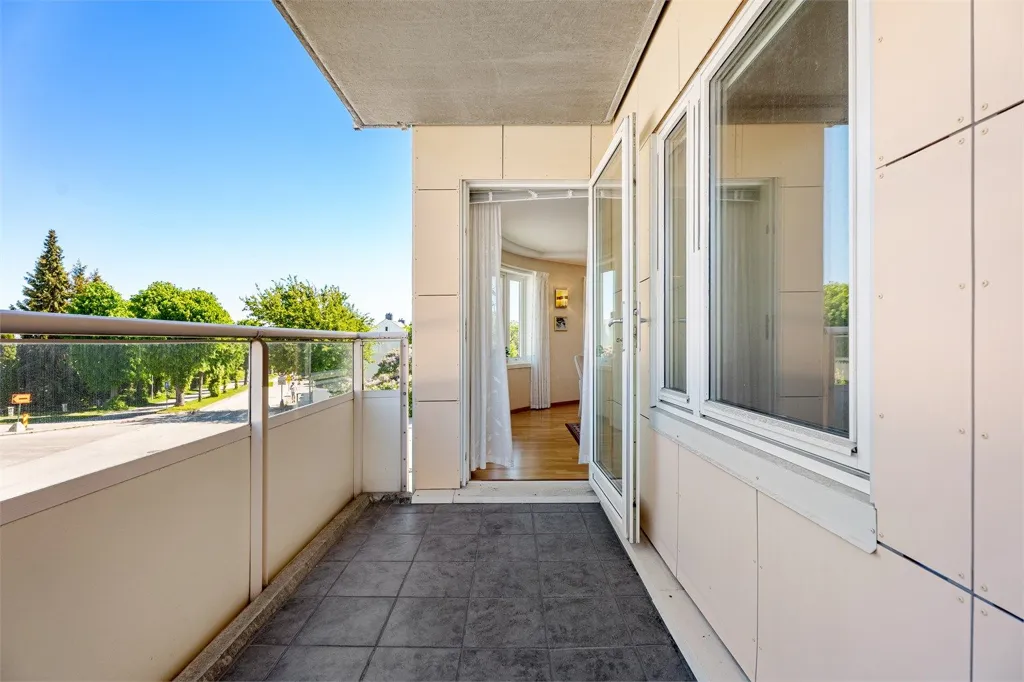 Balcon - 3-Bedroom Apartment with Terraces in Lund