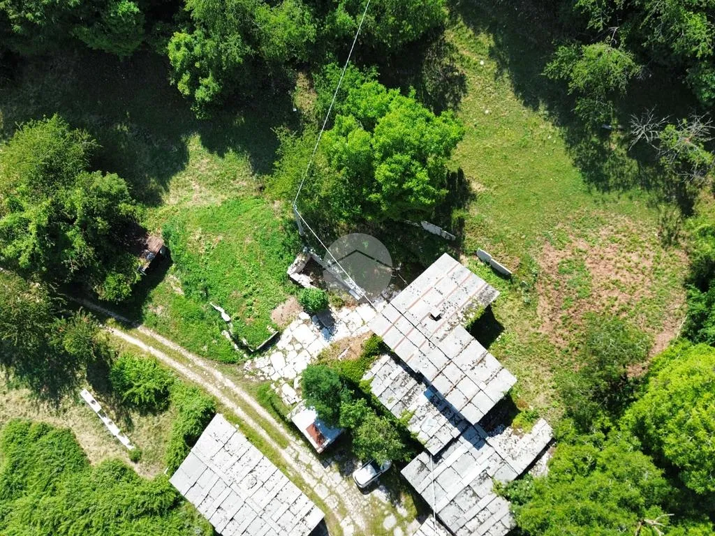 Vue aérienne - Rustic Home with Large Land in Fumane
