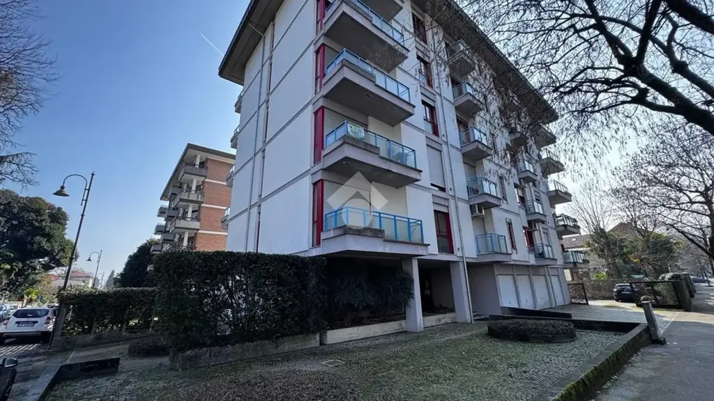 Esterno - 1970s Apartment with Mountain View in Schio