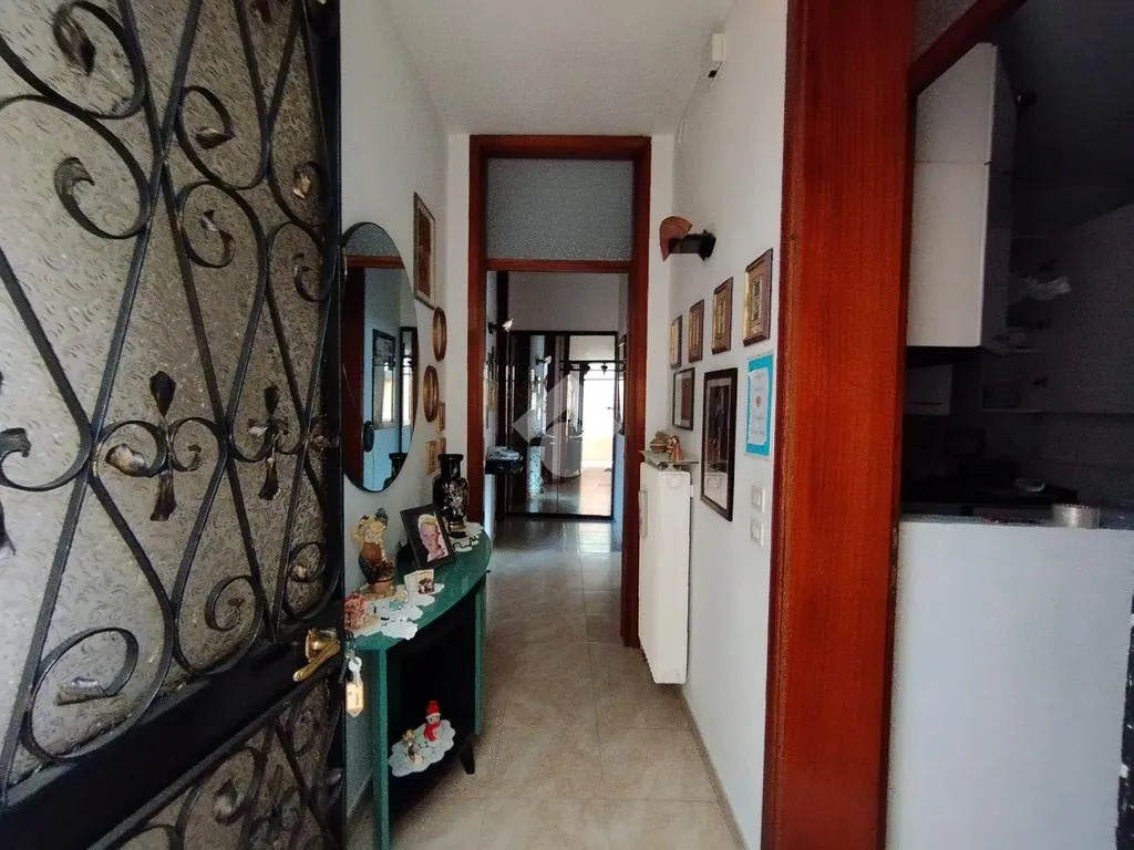 Hallway - Semi-detached House with Garden in Santorso