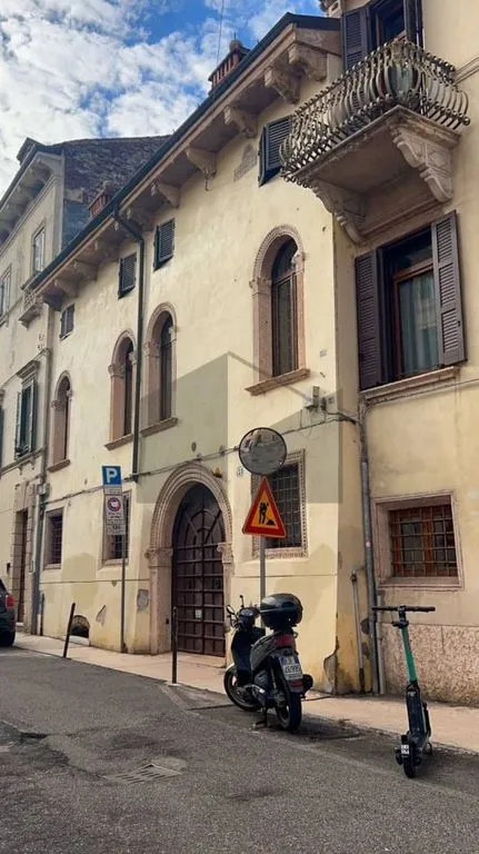 Välivaade - Historic Villa with Private Courtyard in Verona